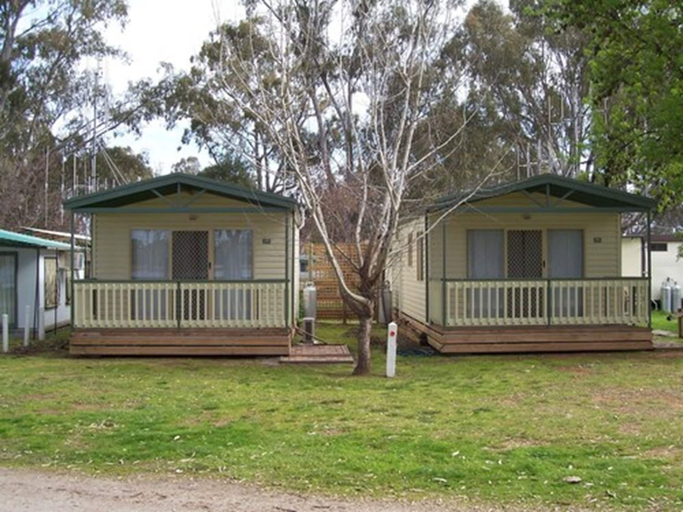 Exterior & Views 2, Cohuna Waterfront Holiday Park, Gannawarra