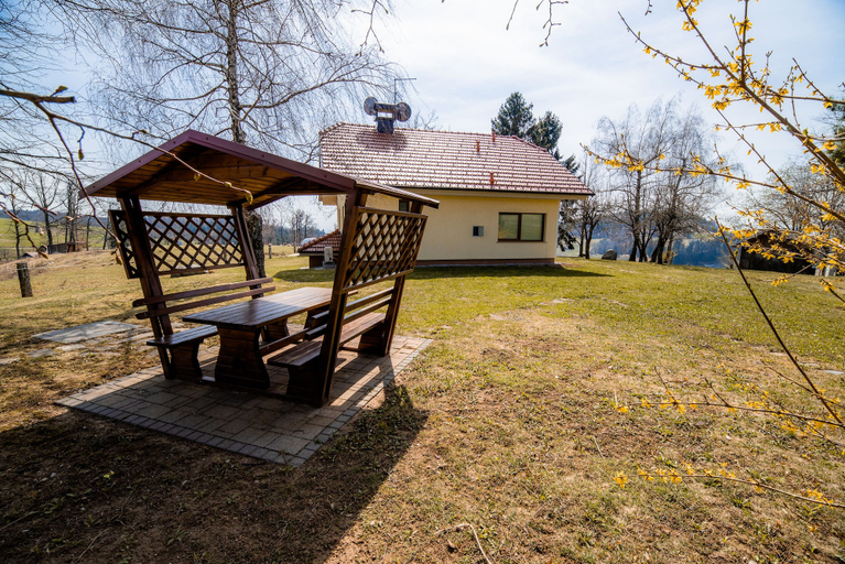 Exterior & Views 2, Luxury Apartment Ana With Hot tub, Ivancna Gorica