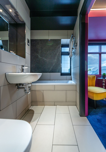 Bathroom 3, Hux Hotel, London