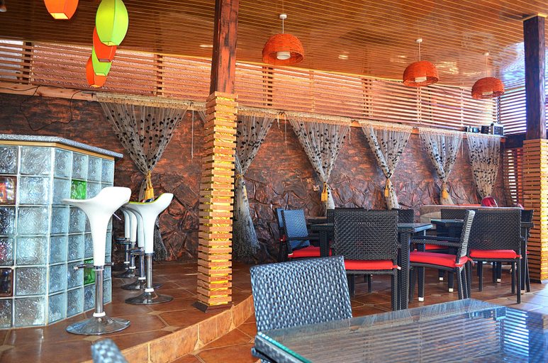 Food & Drinks 4, Space Hotel Apartments & Spa, Kampala