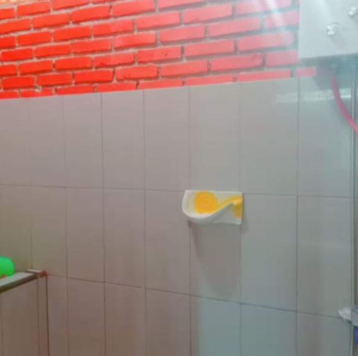 Bathroom 3, Villa Raisa, Mojokerto