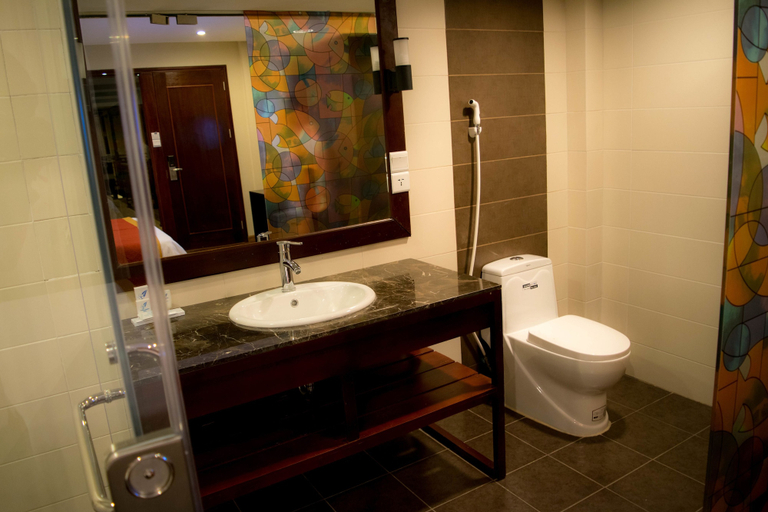 Bathroom 4, Champa Garden Hotel, Vientiane