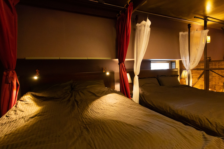 Bedroom 3, Cha Chaan Hanare, Osaka