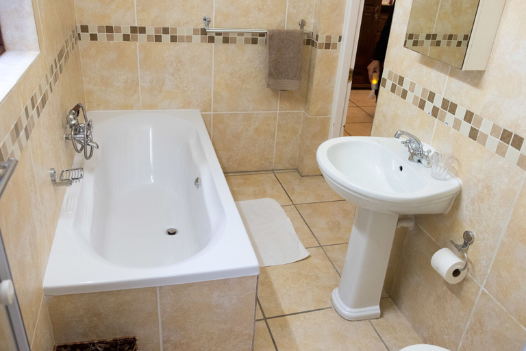 Bathroom 3, 5 Camp Street Guesthouse & Self-catering, City of Cape Town
