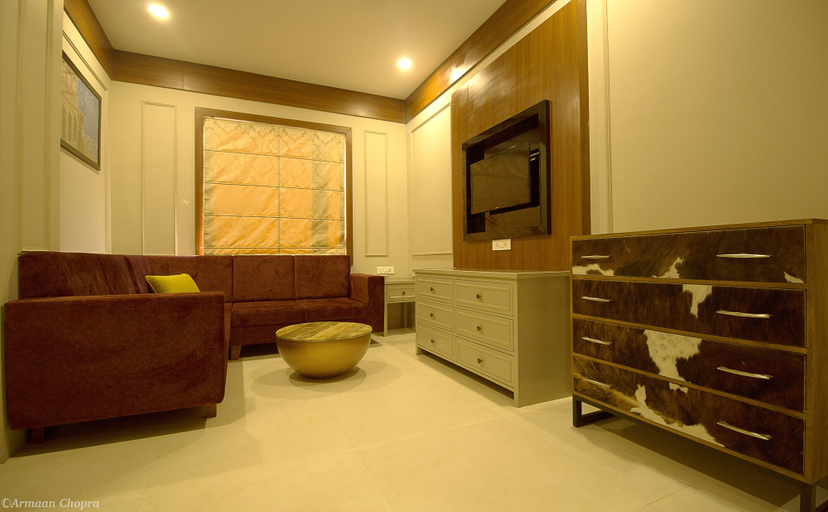 Others 5, Amritam Palace, Jodhpur