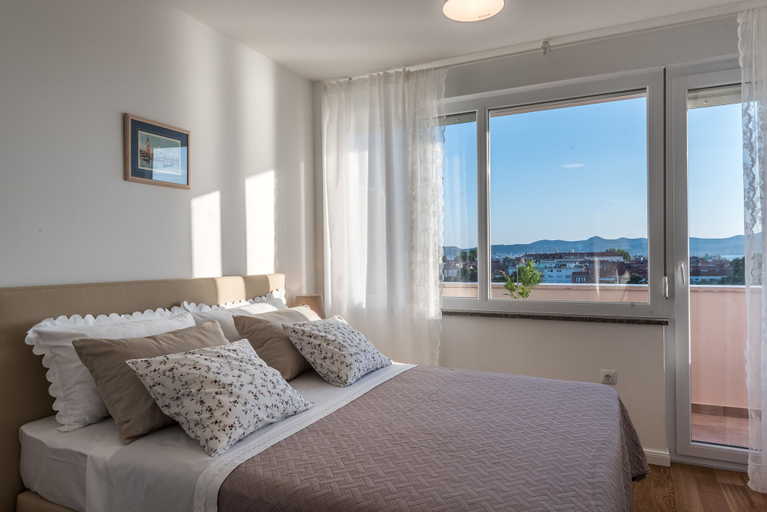 Bedroom 2, Amazing View Apartment, Zadar