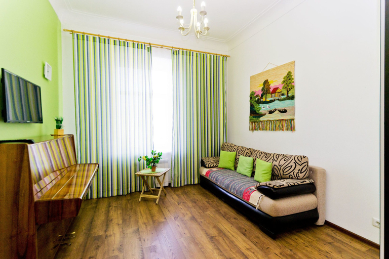 Others 5, Cozy housing on Nevsky Prospect, Sankt-Peterburg gorsovet