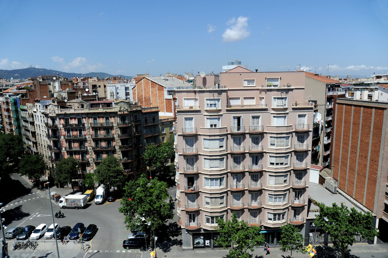 Exterior & Views 2, Barcelona Fira Apartments, Barcelona