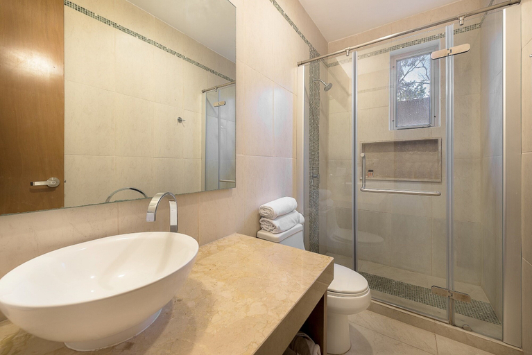 Bathroom 4, Agua De Mar by Tulumeando, Cozumel