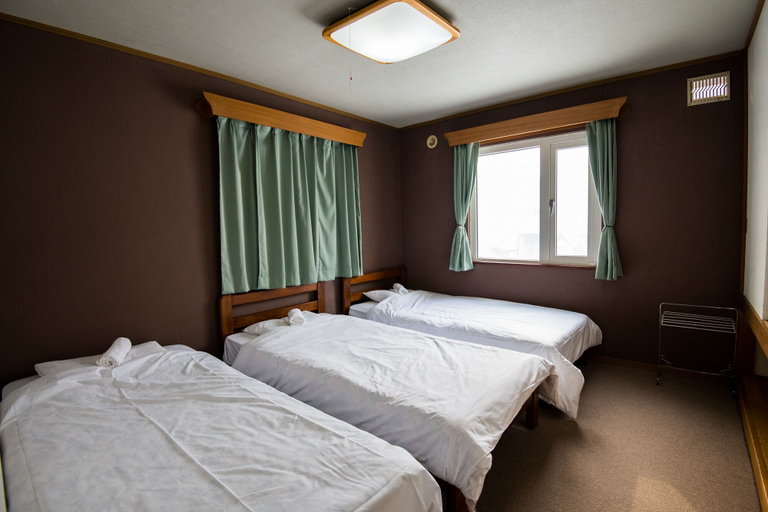 Bedroom 2, Absolute Niseko, Kutchan