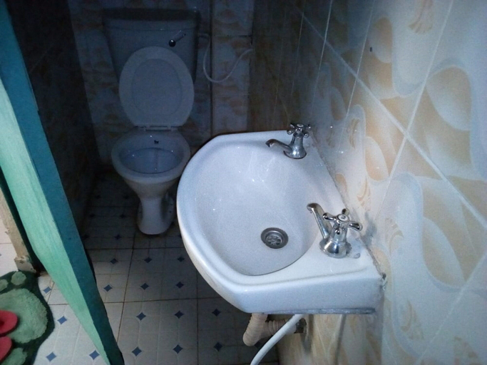 Bathroom, Merybyplace Guest House, Kitui Central
