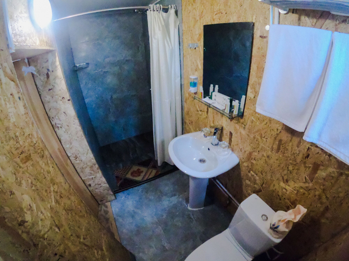 Bathroom, Lake Forest Lodge, Khatgal