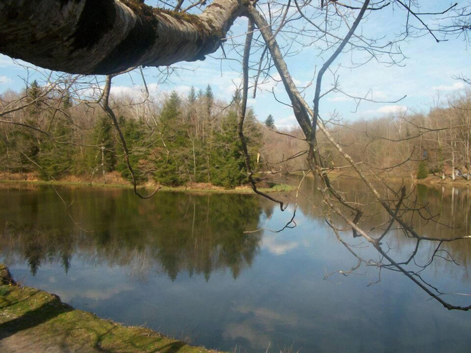 Others 4, Moulin de la Jarousse - Les Yourtes, Dordogne