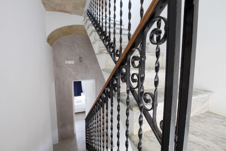 Others 5, Suite Maggiore, Rome