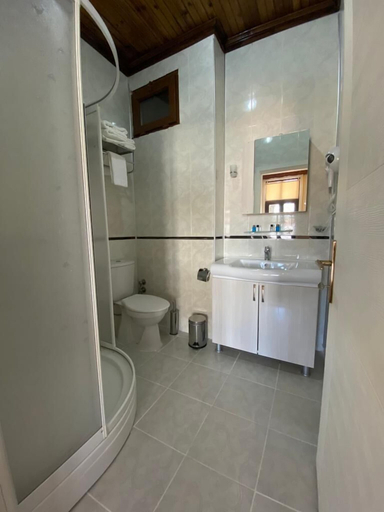 Bathroom 5, Oasis Pansiyon, Merkez