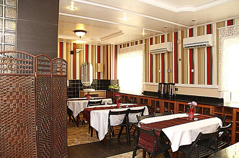 Food & Drinks 4, The Carlton Gate Hotel, IbadanNorth