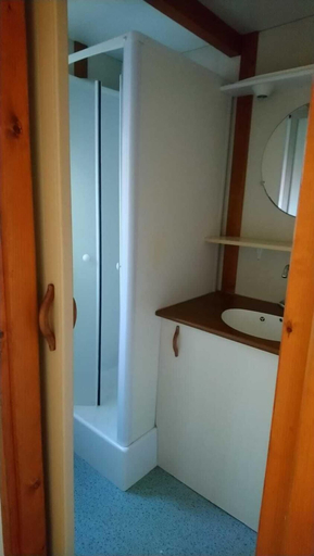 Bathroom 4, Camping Buenavista in Perlora, Asturias