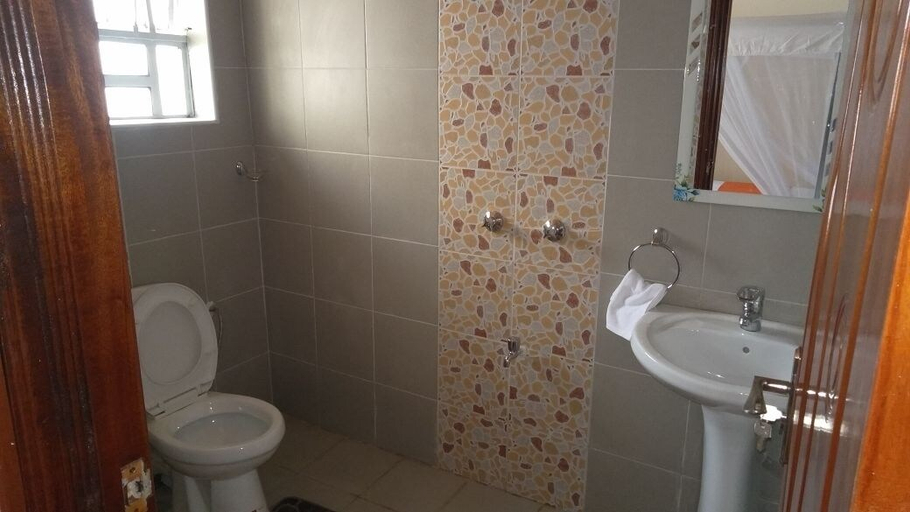 Bathroom, Chayil Suites Langata, Langata