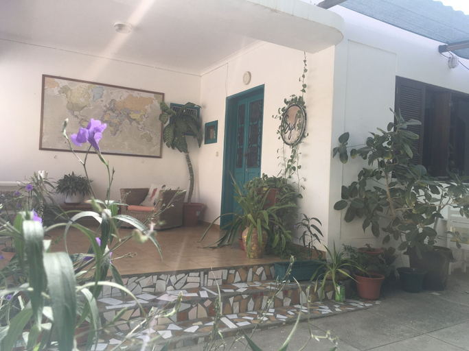 Exterior & Views 2, Syds Guesthouse I, Praia