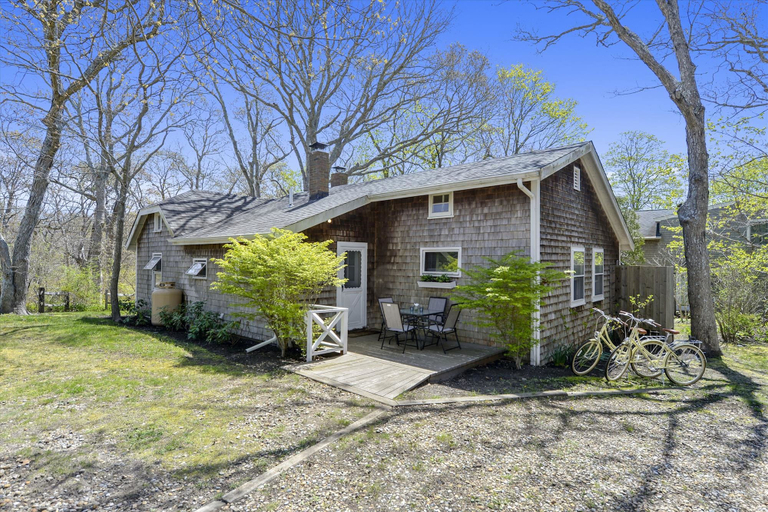 Exterior & Views 2, Oak Bluffs 3-Bed Cottage, Walk to Town, Dukes