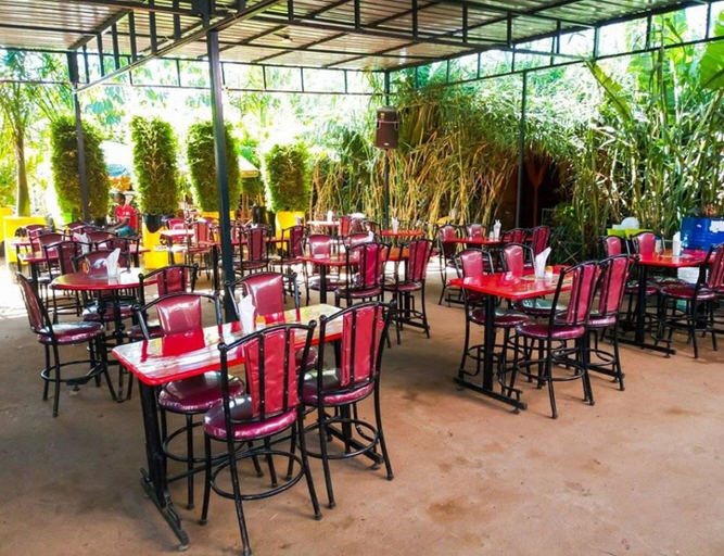 Food & Drinks 5, Hotel Morden Brook, Manyatta