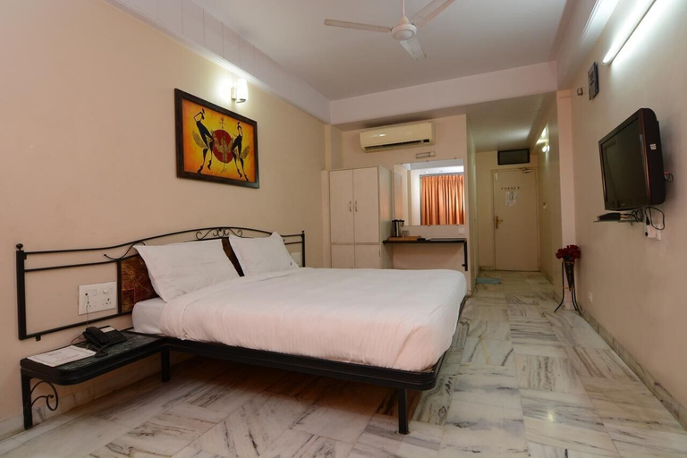 Bedroom 3, Hotel Vrandavan, Nagpur