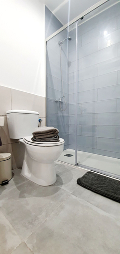 Bathroom 4, Apartholiday Urban Boutique, Barcelona