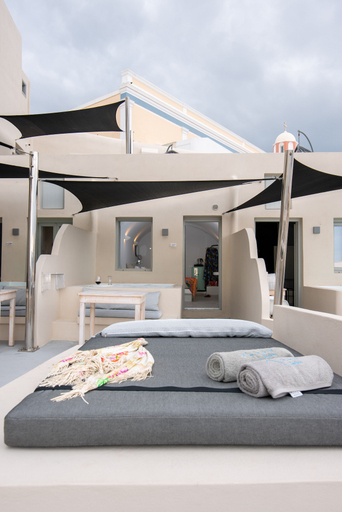 Bedroom 4, Caldera Cliff Illusion, South Aegean