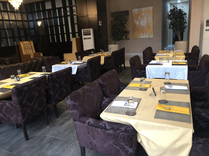 Food & Drinks 4, The Sojourner By Genesis, Obio/Akp