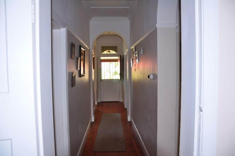 Others 4, Admirals Rest Self-Catering House, Eden