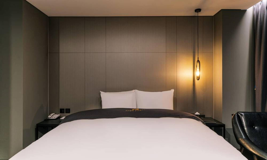Bedroom 4, Namyangju Aone Hotel, Namyangju