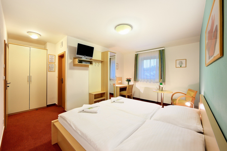 Bedroom 3, Penzion Krumlov - Massage studio, Český Krumlov