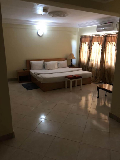Bedroom 3, Animens Hotel Takoradi, Shama Ahanta East
