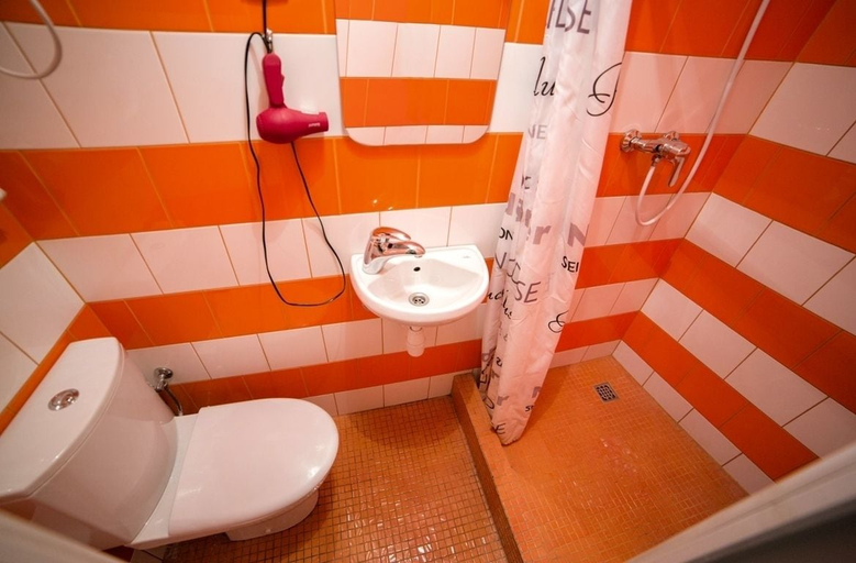 Bathroom, Smart Apartment Rappoporta 7a-1, L'vivs'ka
