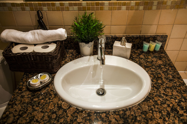 Bathroom 4, Pelicanstay Seaview Suites in JBR Walk, Dubai