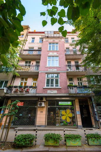 Exterior & Views, Serdika Round Tower Apartments, Stolichna