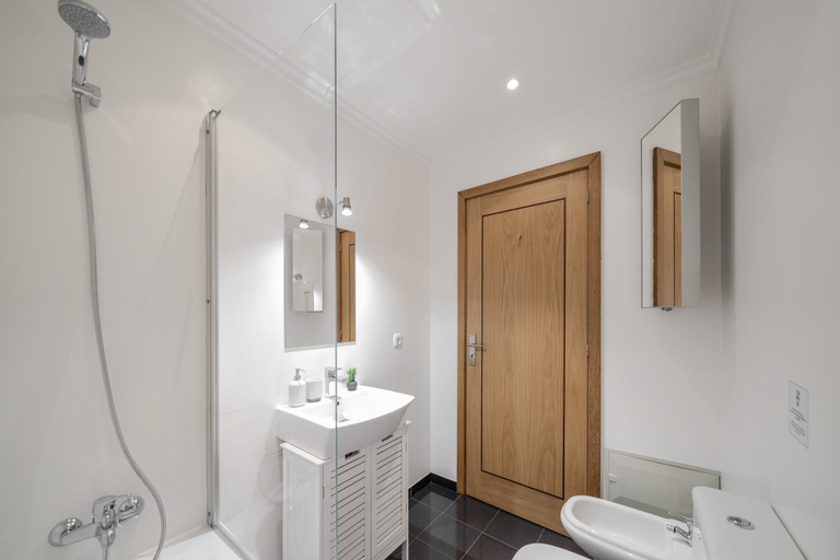 Bathroom, Funchal Holidays, Near the Beach - Lido View Calla, Funchal