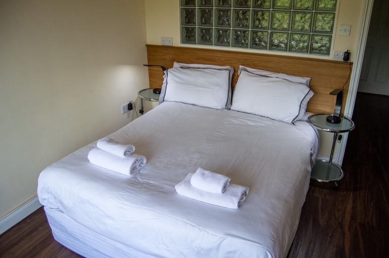 Bedroom 3, The Meetings B&B