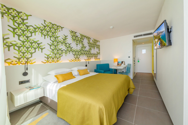 Bedroom 3, Bluesun Mala Berulia, Brela