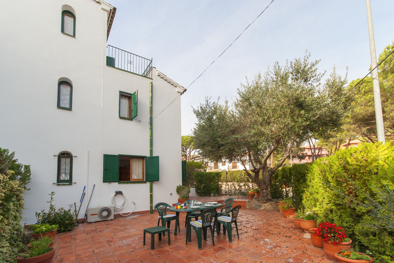 Others 4, Villa Gemma, Girona