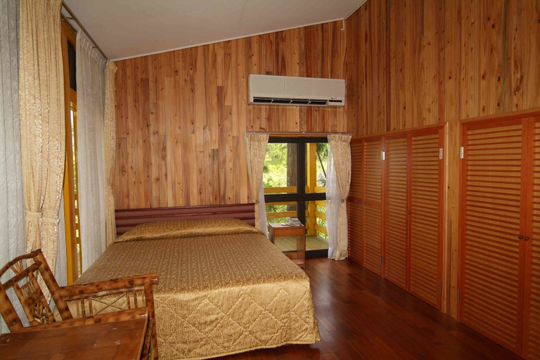Bedroom 2, Xitou Education Center Hostel, Nantou