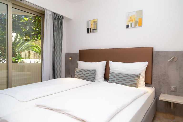 Bedroom 5, Hapimag Resort Antibes, Alpes-Maritimes