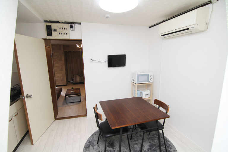 Others 4, Triangle 1, Beppu