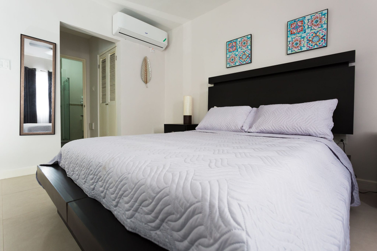 Bedroom 2, Kingston Luxury Guest Apt at Sullivan