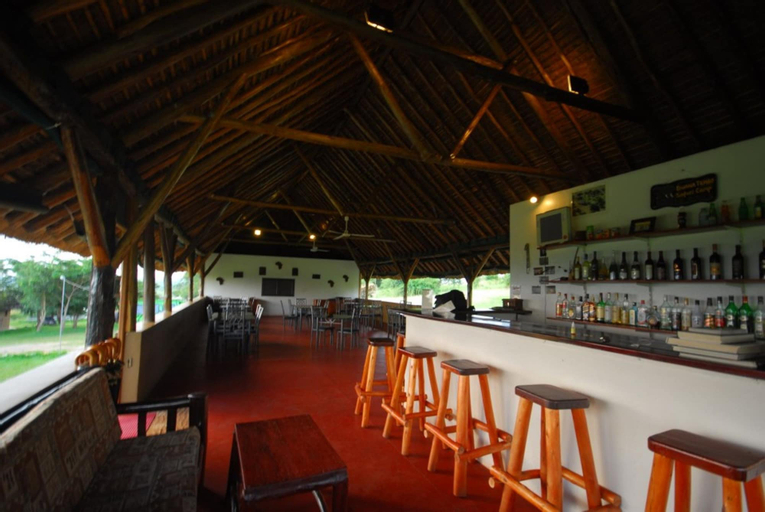 Food & Drinks, Bwana Tembo Safari Lodge, Jonam