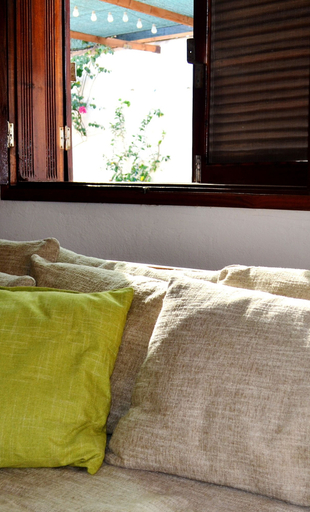 Bedroom 4, Syds Guesthouse I, Praia