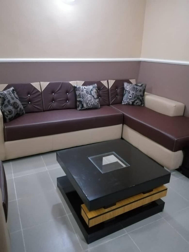 Others 4, House One, Kosofe