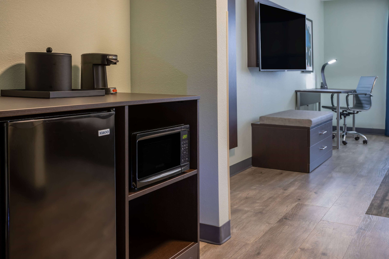 Others 5, Wingate by Wyndham Waldorf/Washington DC Area, Charles