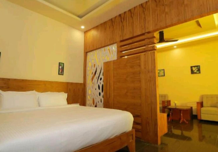 Bedroom 2, White Gate Luxury Hotel, Kannur