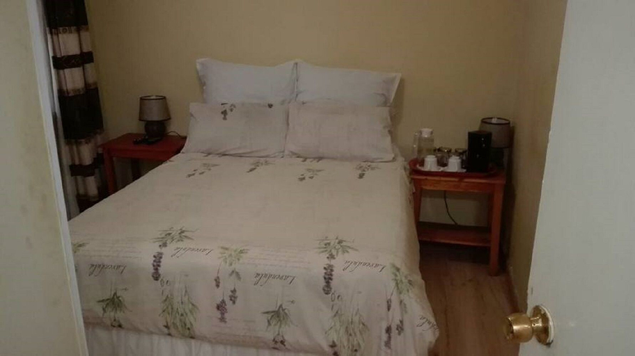 Bedroom 2, Rifumo Bed & Breakfast, West Rand